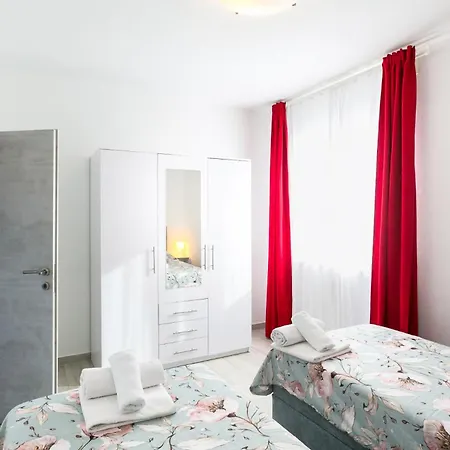 Apartamento Jasminka *